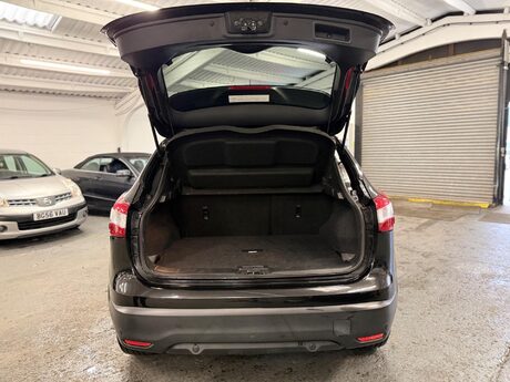 Nissan Qashqai 1.2 DIG-T n-tec+ XTRON 2WD Euro 6 (s/s) 5dr 30
