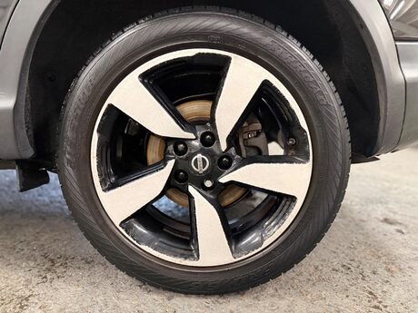 Nissan Qashqai 1.2 DIG-T n-tec+ XTRON 2WD Euro 6 (s/s) 5dr 21