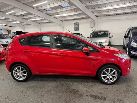 Ford Fiesta 1.25 Style + 5dr 1