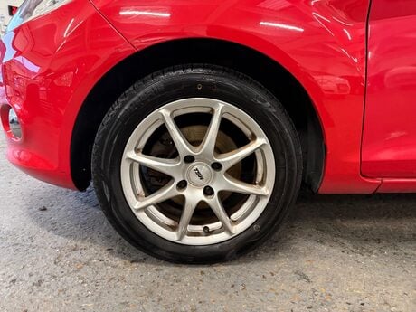Ford Fiesta 1.25 Style + 5dr 12