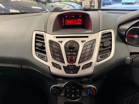 Ford Fiesta 1.25 Style + 5dr 18