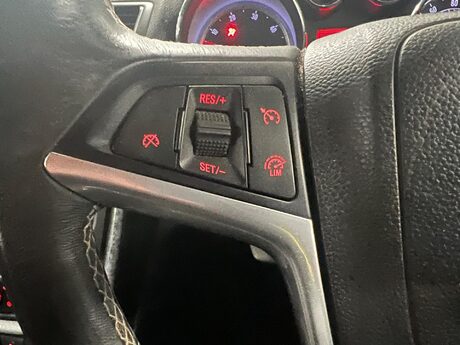 Vauxhall Mokka 1.7 CDTi Tech Line 2WD Euro 5 (s/s) 5dr 16