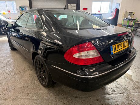 Mercedes-Benz CLK 2.1 CLK220 CDI Elegance 2dr 4