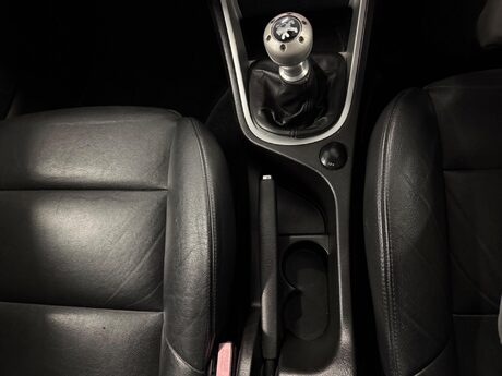 Peugeot 307 2.0 16v Sport 2dr 9