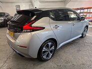 Nissan LEAF 40kWh N-Connecta Auto 5dr 8