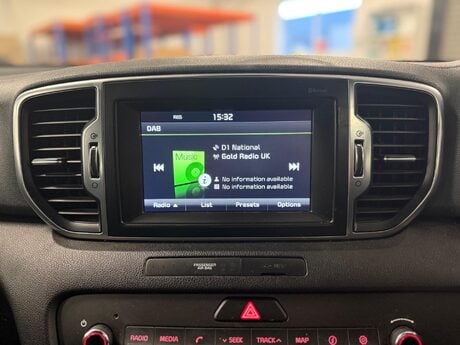 Kia Sportage 1.6 GDi 2 Euro 6 (s/s) 5dr 28