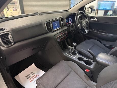 Kia Sportage 1.6 GDi 2 Euro 6 (s/s) 5dr 9