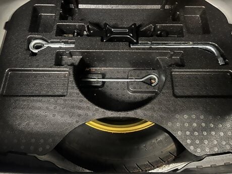 Suzuki Kizashi 2.4 16V Sport CVT 4WD Euro 5 4dr 34