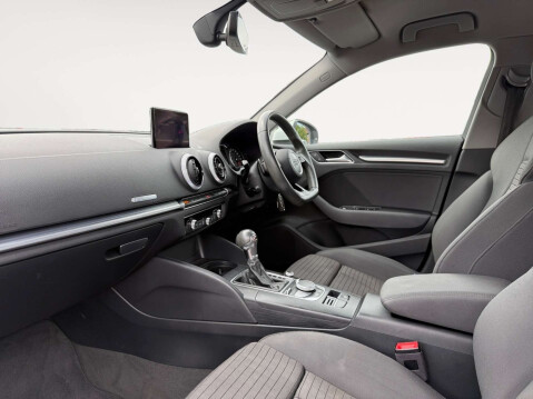 Audi A3 1.0 A3 Sportback TFSI Sport Semi-Auto 5dr 13
