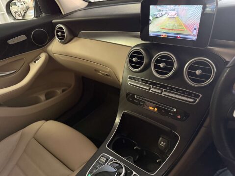 Mercedes-Benz GLC 2.1 GLC 220 D 4Matic Sport Auto 4WD 5dr 17