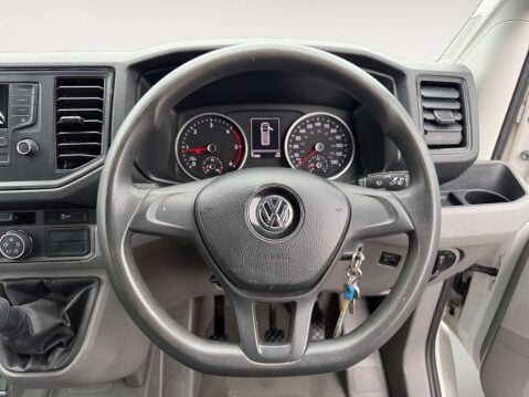 Volkswagen Crafter 2.0 Crafter CR35 Startline TDI 10