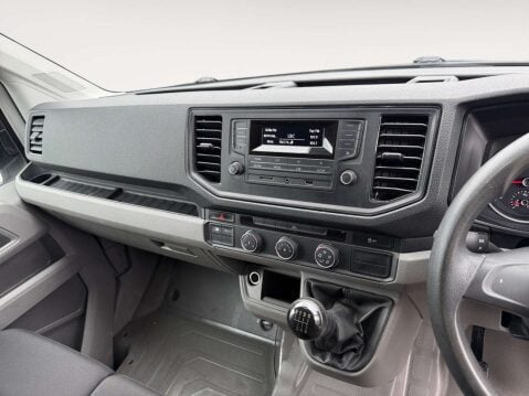 Volkswagen Crafter 2.0 Crafter CR35 Startline TDI 11