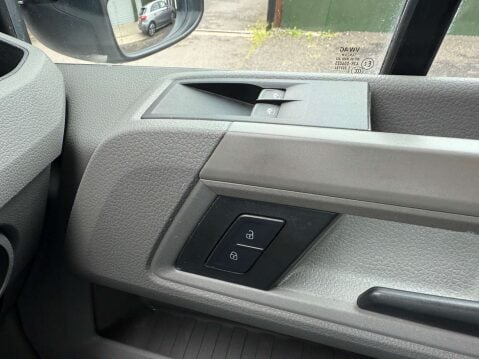 Volkswagen Crafter 2.0 Crafter CR35 Startline TDI 19