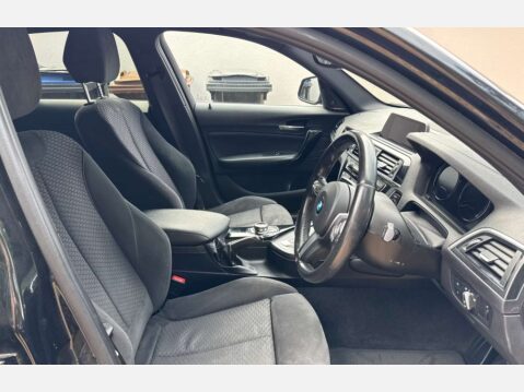 BMW 1 Series 1.5 118i M Sport Shadow Edition Auto 5dr 5