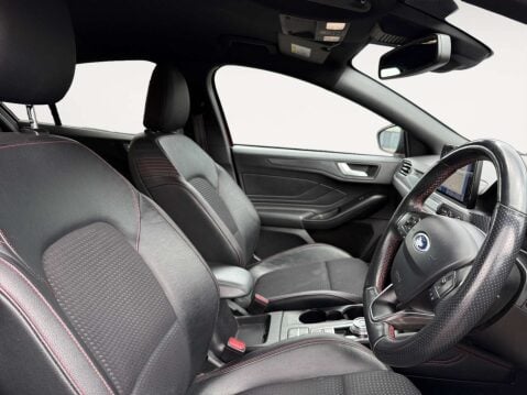 Ford Focus 1.5 Focus ST-Line X TDCi Auto 5dr 9