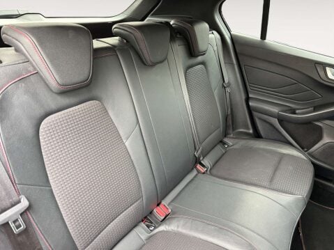 Ford Focus 1.5 Focus ST-Line X TDCi Auto 5dr 13