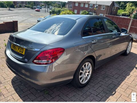 Mercedes-Benz C Class 2.1 C 220 SE D Auto 4dr 2