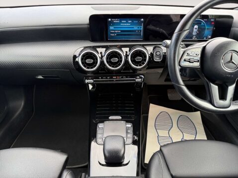 Mercedes-Benz A Class 1.5 A 180 SE D Auto 5dr 11