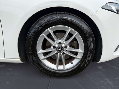 Mercedes-Benz A Class 1.5 A 180 SE D Auto 5dr 14