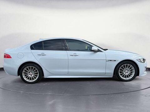 Jaguar XE 2.0 XE R-Sport D Auto 4dr 6