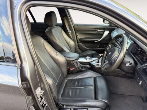 BMW 1 Series 1.5 118i M Sport Shadow Edition Auto 5dr 7