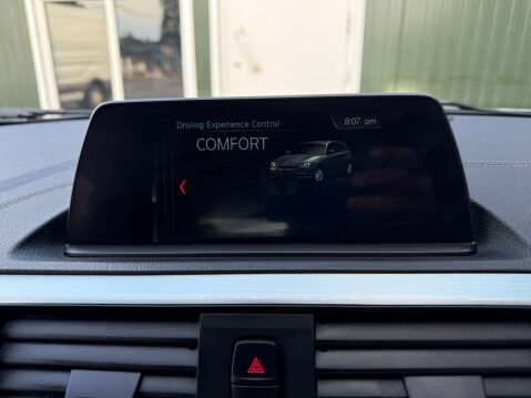 BMW 1 Series 1.5 118i M Sport Shadow Edition Auto 5dr 30