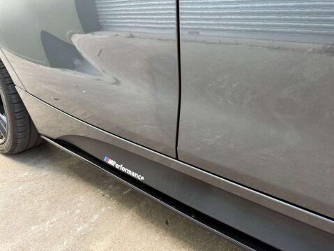 BMW 1 Series 1.5 118i M Sport Shadow Edition Auto 5dr 32
