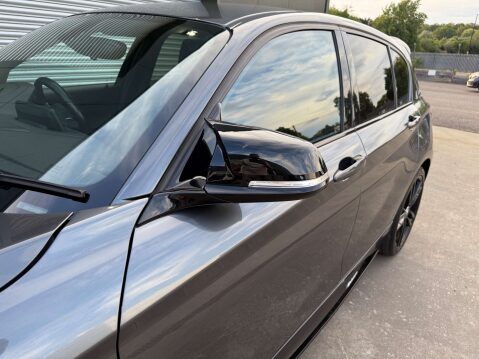 BMW 1 Series 1.5 118i M Sport Shadow Edition Auto 5dr 34