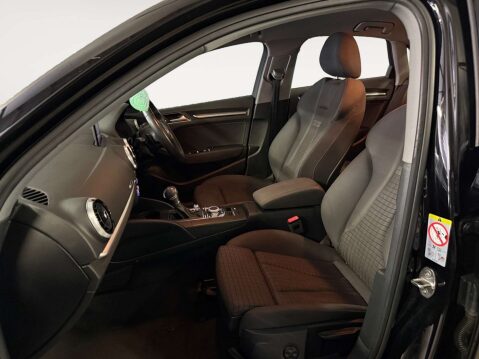 Audi A3 1.6 A3 Sport TDI Semi-Auto 4dr 16