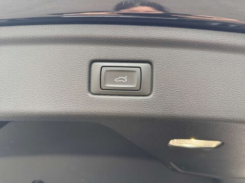 Audi A5 2.0 A5 Sportback TDI S Line Quattro Semi-Auto 4WD 5dr 18