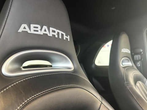 Abarth 500 595 TURISMO ** LOW MILES & FSH ** 19