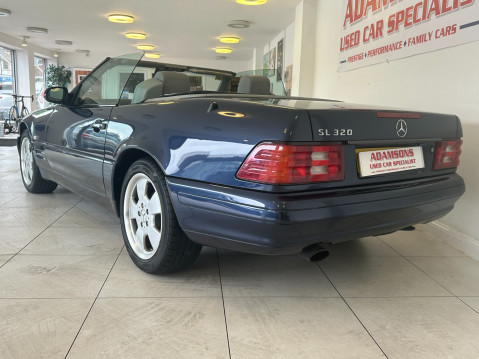 Mercedes-Benz SL Series SL320 6