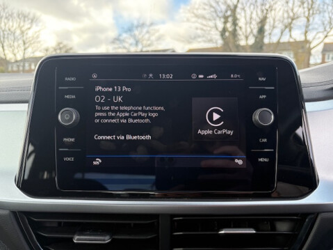 Volkswagen T-Roc LIFE TSI DSG 16