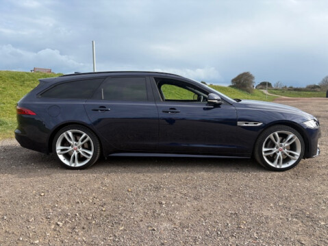 Jaguar XF R-SPORT 2