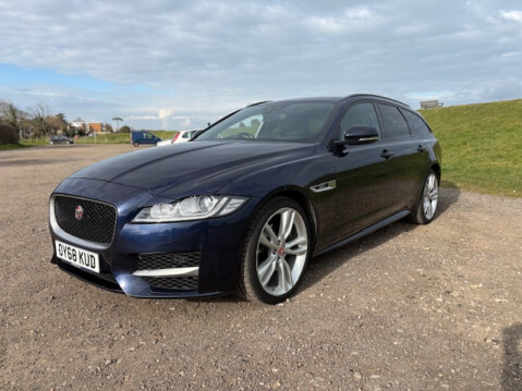 Jaguar XF R-SPORT 6