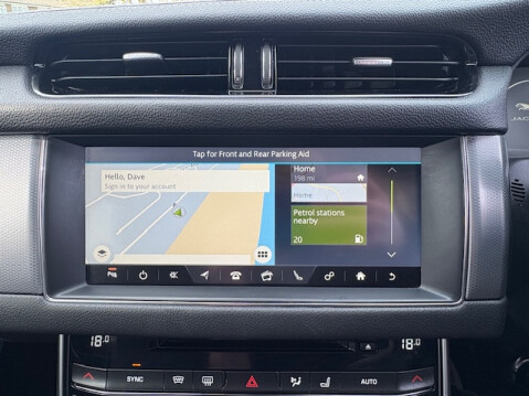 Jaguar XF R-SPORT 18