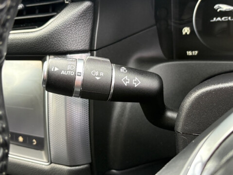 Jaguar XF R-SPORT 26