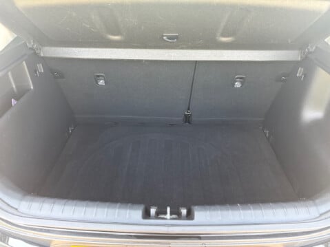 Kia Stonic 2 8