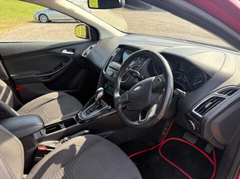 Ford Focus TITANIUM 14