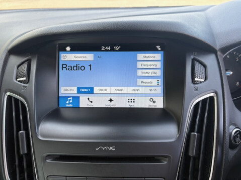 Ford Focus TITANIUM 18