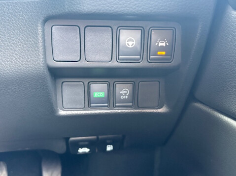 Nissan Qashqai DIG-T TEKNA DCT 23