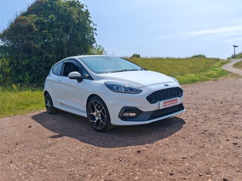 Ford Fiesta ST-2 8