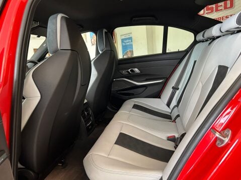 BMW 3 Series M3 COMPETITION 9
