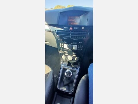 Vauxhall Astra DESIGN 3