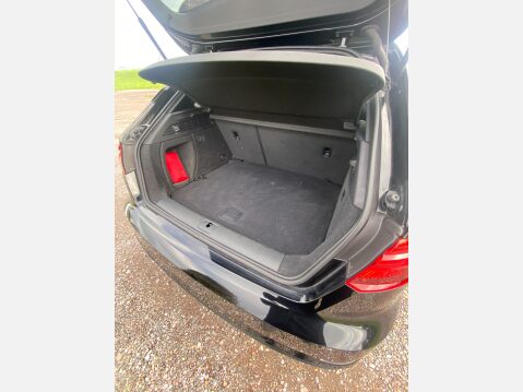 Audi A3 TDI S LINE BLACK EDITION 14