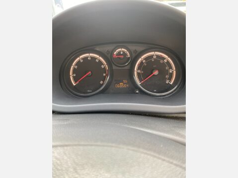 Vauxhall Corsa LIFE 11