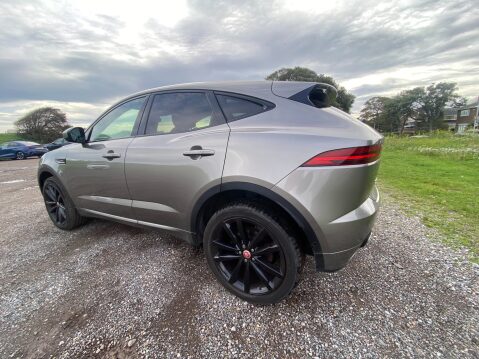 Jaguar E-Pace R-DYNAMIC SE 5