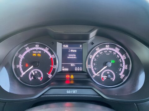 Skoda Octavia SE TSI DSG 11