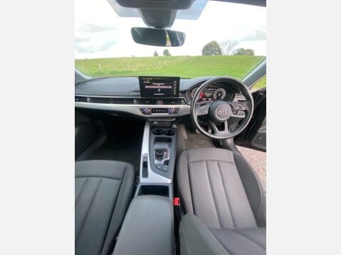 Audi A4 TDI TECHNIK MHEV 8