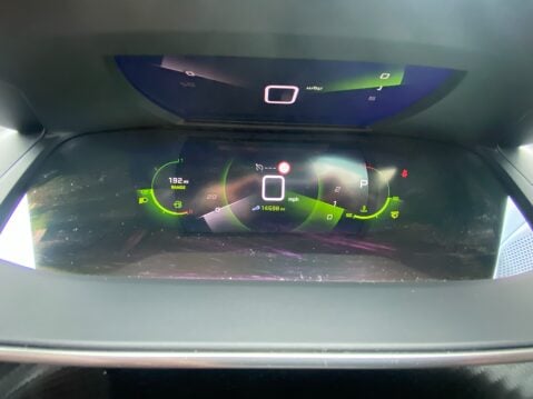 Peugeot 2008 PURETECH S/S ALLURE PREMIUM 13